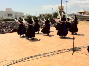 Bailarines folclóricos de Cuntis (Pontevedra)