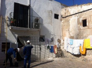 Una de las viviendas afectades por las expropiacions que sí ha podido ser ocupada por el Ayuntamiento. Fotos: D.V.