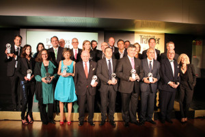 Foto de todos los galardonados con los premios Condé Nast Traveller, con Abel Matutes en el centro. Foto: traveler.es