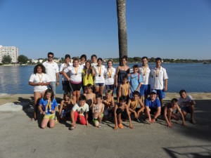 En la imagen, los integrantes de la expedición del CN Sant Antoni