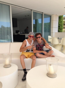 Iannone y Nieto, en Ibiza. Foto: Twitter