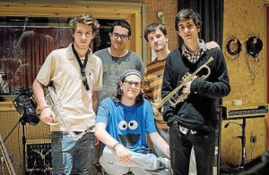 Los cinco músicos ibicencos integrantes del grupo de jazz de La Marina Band.