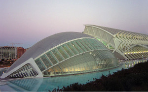 Imagen del Hemisferi de Calatrava. Juguetes caros. Foto: Wikipedia.