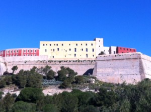 Vista del futuro Parador desde la zona de Es Soto. Foto: D.V.