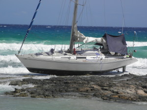 Todos los barcos fondeados en Llevant i es Carnatge abandonaron la zona por las previsiones salvo el de la imagen