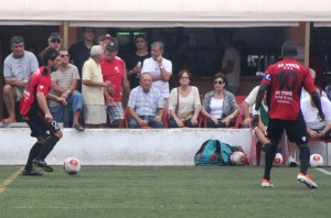 Maikel y Winde, dos jugadores cuya aportación se prevé vital para el éxito del Formentera en el campo del Mallorca B