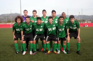 El Sant Jordi sumó su primera derrota en la Liga Nacional Nuvenil ante el Atlético Villacarlos (2-1).