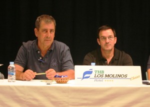 Ramón Cid y Valentín Rocandio, durante la presentación de las jornadas en las que son ponentes.