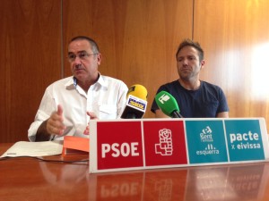 Xico Tarrés i Juanjo Cardona, en la roda de premsa on han exposat aquestes qüestions. 