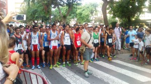 Un total de 300 atletas tomaron la salida esta mañana en la XXXII Cursa Toni Costa Balanzat.