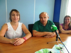 Mar Sánchez, Toni Roig y Soraya Pérez, en la rueda de prensa de la prueba de atletismo.