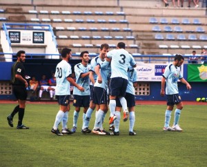 El Portmany, celebrando un gol en una imagen de archivo, ya es líder en solitario de la Liga Regional.