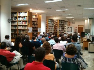 A l'acte varen assistir una seixantena de persones.