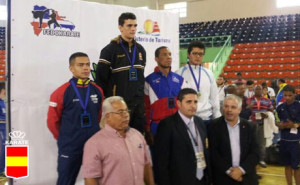 Víctor Aranguren logró el primer puesto en la categoría open del Campeonato Iberoamericano. Foto:  RFEK