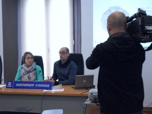 La concejal Mar Sánchez, presentando las conclusiones del estudio. Foto: Ajuntament d'Eivissa.