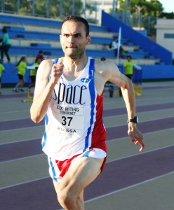 Salva Crespo, durante el pasado Meeting Toni Bonet de atletismo en pista.