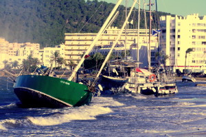 Barcos varados en la Platja de s'Arena