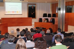 Un moment de la reunió sectorial de turisme celebrada al saló de plens del Consell