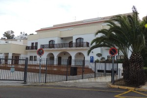 A la imatge, la seu de l'Escola de Turisme a Eivissa.  Foto: escuelaturismo.es