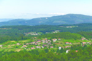 Vista de la parroquia Cerdeira, en el municipio de Moraña, donde sucedieron los hechos. Foto: Ayuntamiento de Moraña.