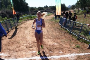 Alexia Hartmann venció en la categoría juvenil femenina.