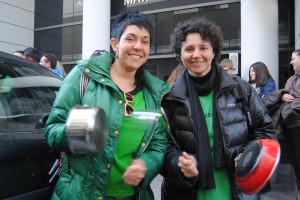 Una altra imatge de la protesta d'avui davant la delegació d'Educació.