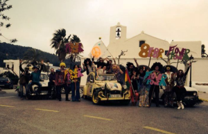 Así se promociona la fiesta en las diferentes parroquias de Santa Eulària