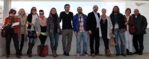 Els dissenyadors que han participat a la reunió d’aquest matí, amb el conseller Vicent Roig