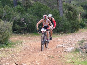 Roselló (Master Team), segundo clasificado, durante la prueba de mountain bike del duatlón de Sant Antoni.