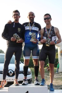 Francisco Molina, Jesús Sánchez y Manuel Requena, el podio en el duatlón cross de Cala Bassa.