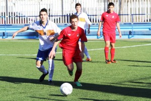 Jordi Tur, jugador del San Rafael, durante un partido con la selección balear Sub 16. Foto: Fútbol Balear