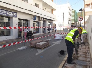 L’empresa adjudicatària, Islasfalto, espera finalitzar les obres en un termini màxim de sis setmanes. 