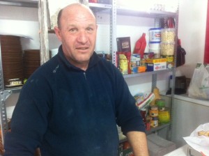 Pedro Barrera, vivió cuatro años en la calle, salió del pozo. Foto: D.V.