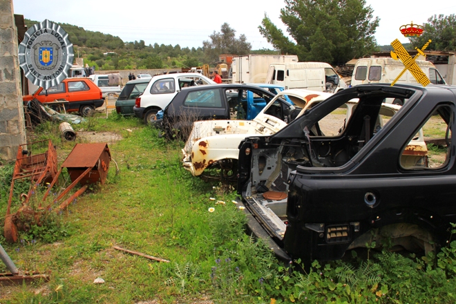 Imagen del desguace ilegal. Foto: Guardia Civil.