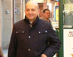 Manuel Vega, director del centro penitenciario de Ibiza y autor del libro.