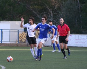 Guti fue uno de los destacados del partido por su seguridad en defensa.