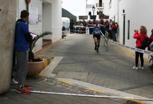 Samuel Urbano venció por primera vez en la Cursa de Muntanya de sa Talaia. Fotos: C. V.