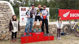 Enrique Morcillo, Juan Antonio Costa y David Domínguez, los tres primeros en sa Cala. 