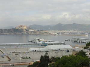 Imagen de los muelles de Botafoc.