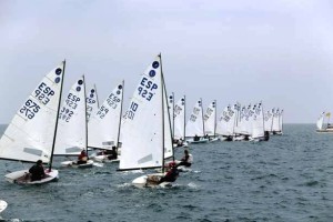 Una de las salidas de la segunda prueba de la Copa de España de clase Europa que se celebra en Torrevieja.