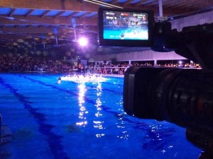 Una imagen de la exhibición de esta tarde de la selección española de natación sincronizada. Fotos: Álex Valls / RFEN