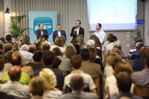 El PP en una acto de campaña electoral.