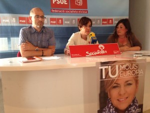 Alfonso Molina, Purificación Causapié y Silvia Limones en la rueda de prensa. Foto: PSOE.