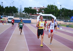 Robert Lawrence fue el vencedor en la prueba de los 300 metros. Fotos: C. V.