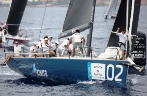 El Azzurra italiano logró la segunda posición tanto en la regata ibicenca como en la general del circuito.