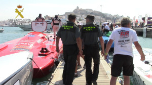 Imagen de archivo de dos agentes de la Guardia Civil.