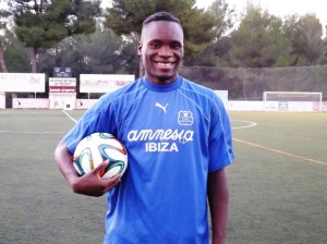 Hanniel Allogho, jugador francés de padres de origen gabonés, es el nuevo fichaje del San Rafael.