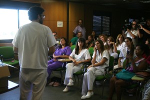 La asistencia a los cursos de formación es masiva por parte del personal sanitario del hospital.