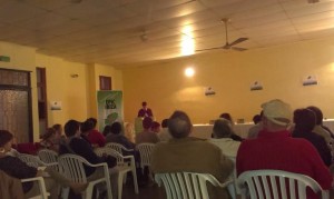 Vista general del salón de actos del edificio de los sindicatos donde se ha desarrollado la asamblea