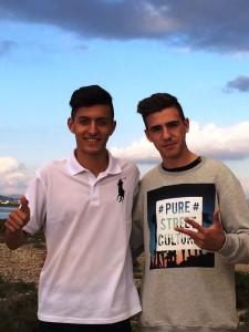 Cristian Rodríguez, a la derecha, antes de la final de la Copa Federación juvenil.